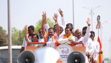 Photo of जोरदार शक्तिप्रदर्शन करत आमदार सतीश चव्हाण यांचा उमेदवारी अर्ज दाखल