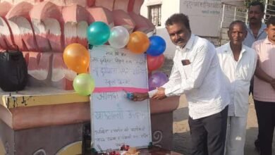 Photo of खानवटे येथे भरला चिमुकल्यांचा आनंदी बाजार