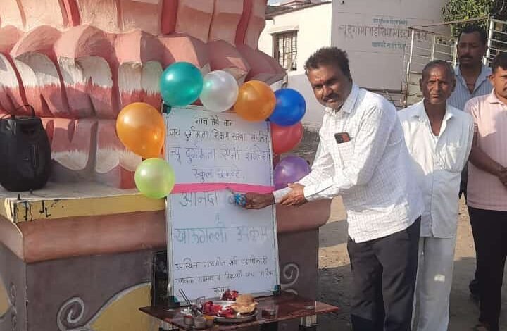 Photo of खानवटे येथे भरला चिमुकल्यांचा आनंदी बाजार